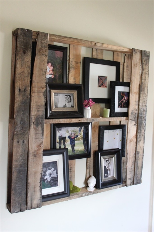 Pallet shelves for pictures