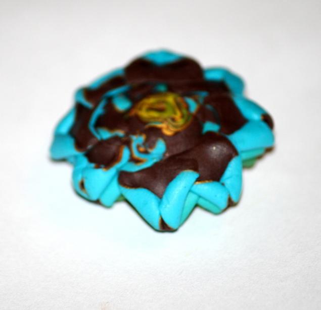 Лепим из полимерной глины кольцо «Необычный цветок» с переходом цвета, фото № 17