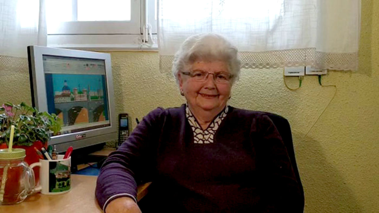 87-летняя испанка рисует шедевры в Paint и покоряет интернет, фото № 2