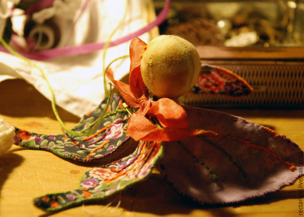 Мастер-класс по созданию текстильной куклы-броши, фото № 38