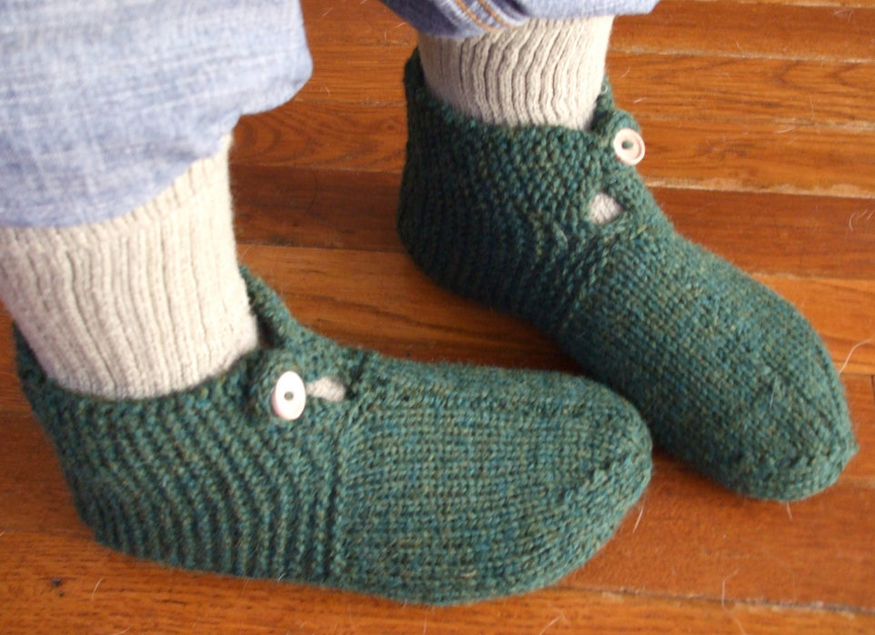 Free Knitting Pattern for Easy Mystery Slippers