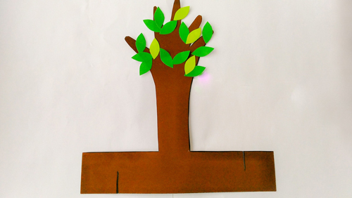 детская поделка дерево из бумаги 2