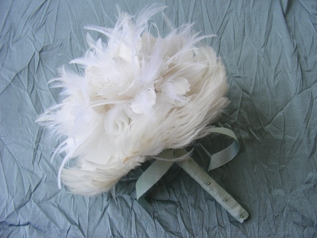 White feather bridal bouquet 